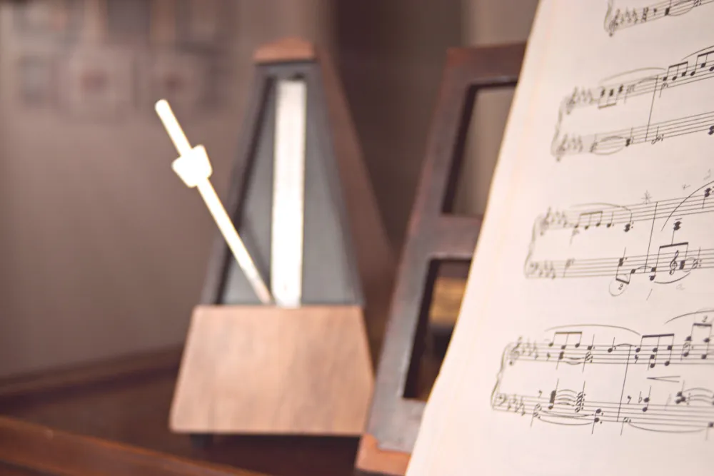 Technology needed for online piano lessons